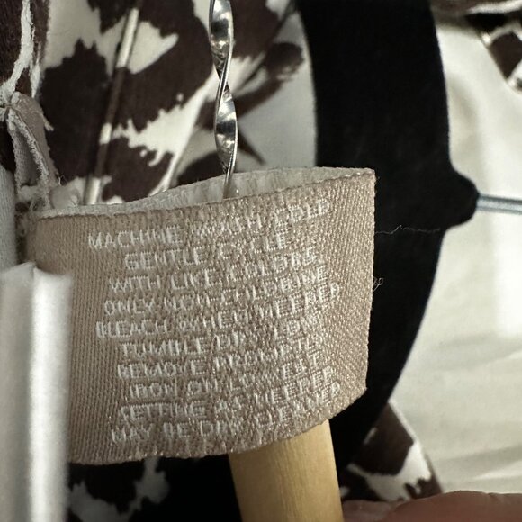 Chico’s size 3 dark brown white animal print button front long sleeve blouse - Picture 5 of 6